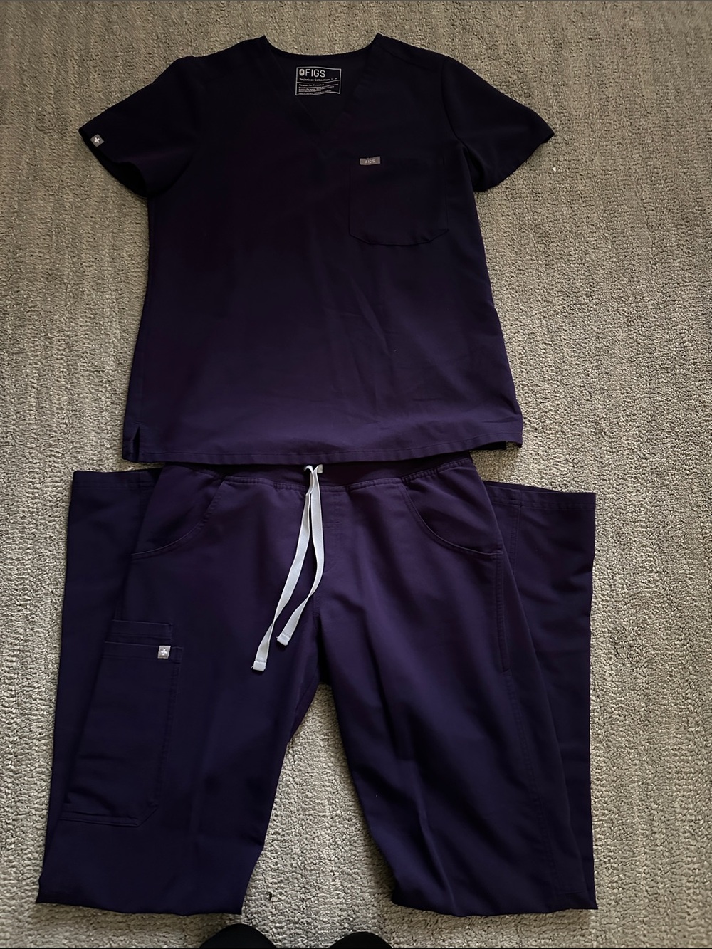 FIGS scrub set in purple